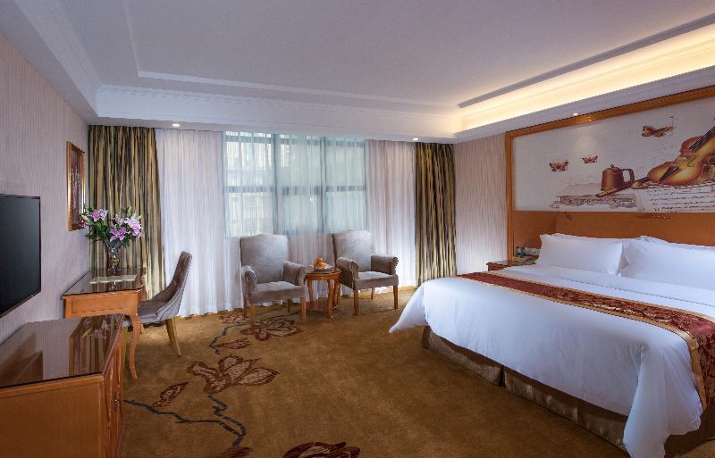 Vienna Classic Hotel Shenzhen Bantian Wuhe Avenue Exterior foto